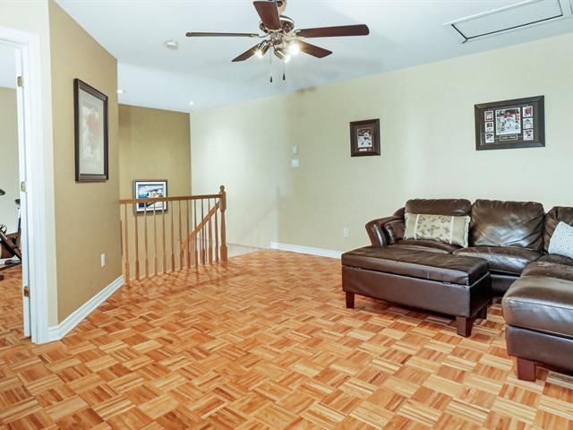 Two or more storey for sale, Montréal (Saint-Laurent)