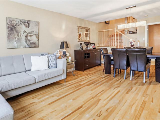 Two or more storey for sale, Montréal (Saint-Laurent)