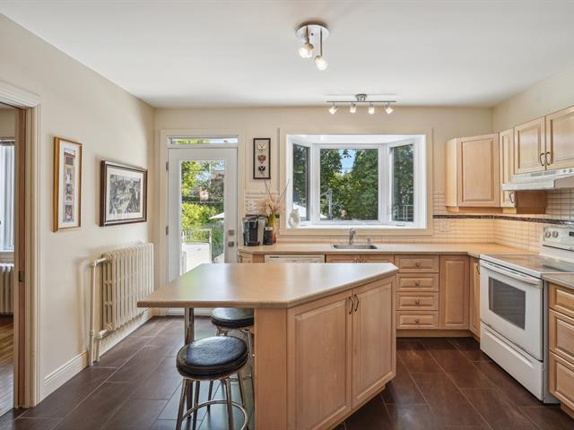 Maison à étages vendu, Montréal (Ahuntsic-Cartierville)
