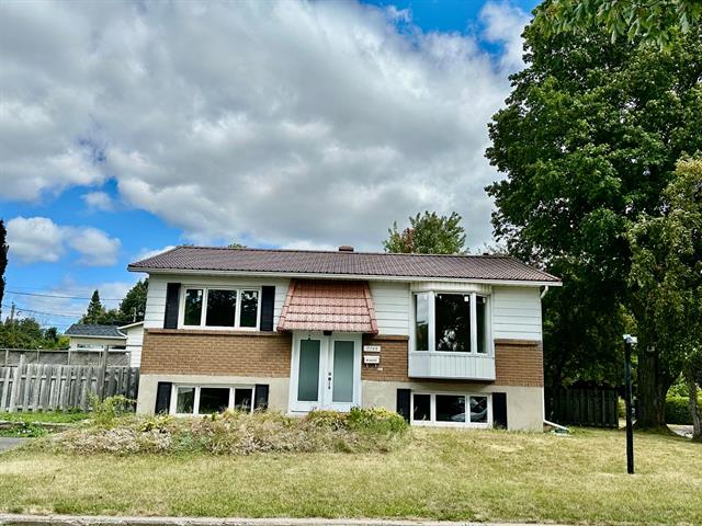 maison à vendre Longueuil (Le Vieux-Longueuil)