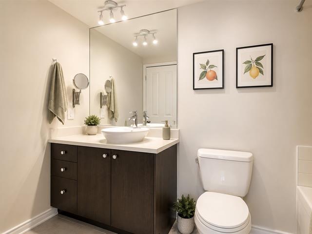 Ensuite bathroom