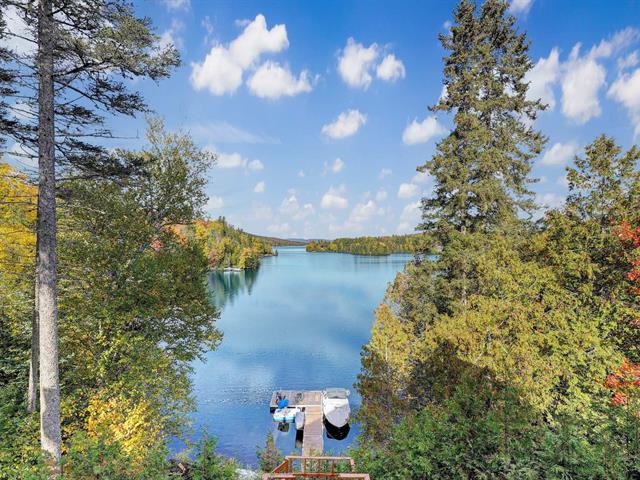 Vue sur l'eau