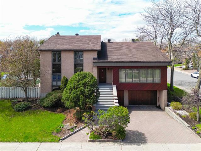 maison à vendre Laval (Chomedey)