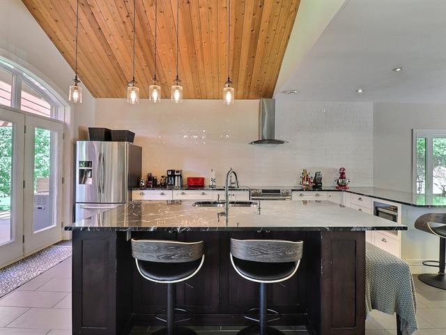 Two or more storey for sale, Wentworth