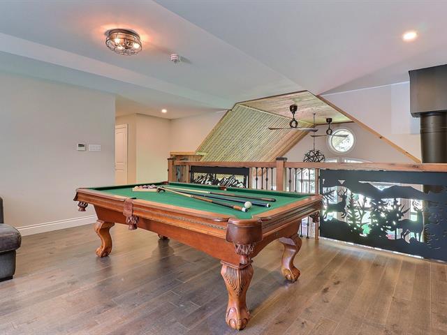Two or more storey for sale, Wentworth