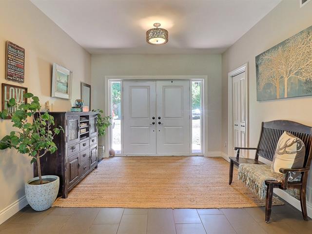 Two or more storey for sale, Wentworth