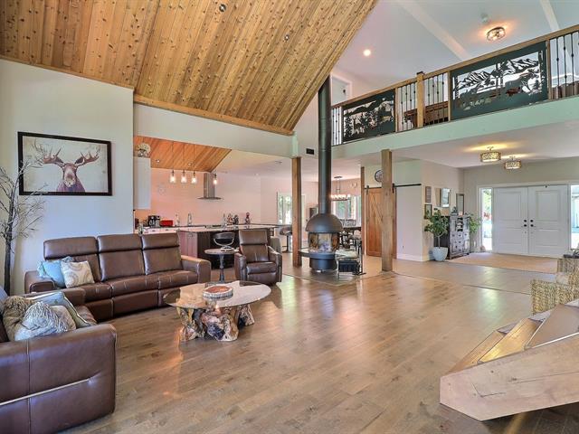 Two or more storey for sale, Wentworth