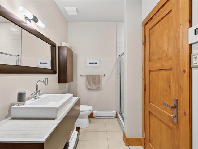 Salle de bains attenante à la CCP