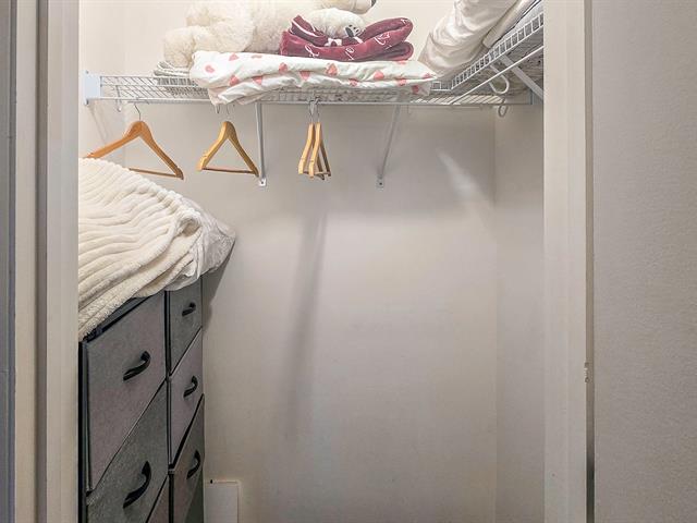 Walk-in closet