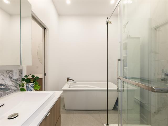 Salle de bains attenante à la CCP