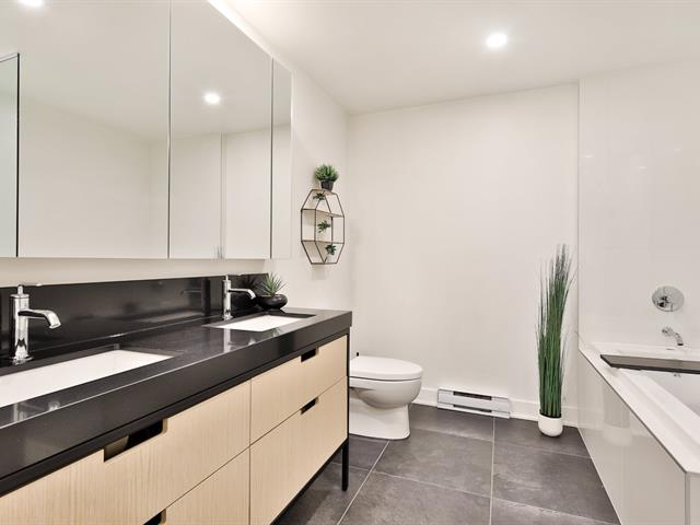 Salle de bains attenante à la CCP