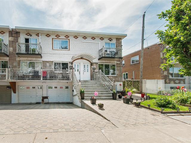 Quadruplex à vendre, Montréal (Saint-Léonard)