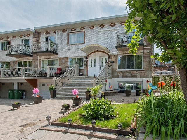 Quadruplex à vendre, Montréal (Saint-Léonard)